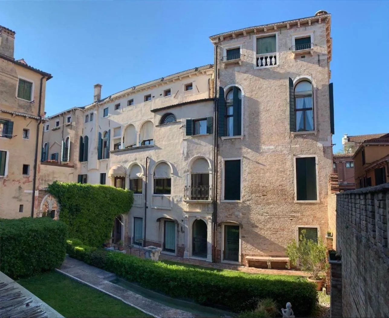 ヴェネツィア Palazzo Contarini Della Porta Di Ferroアパートホテル