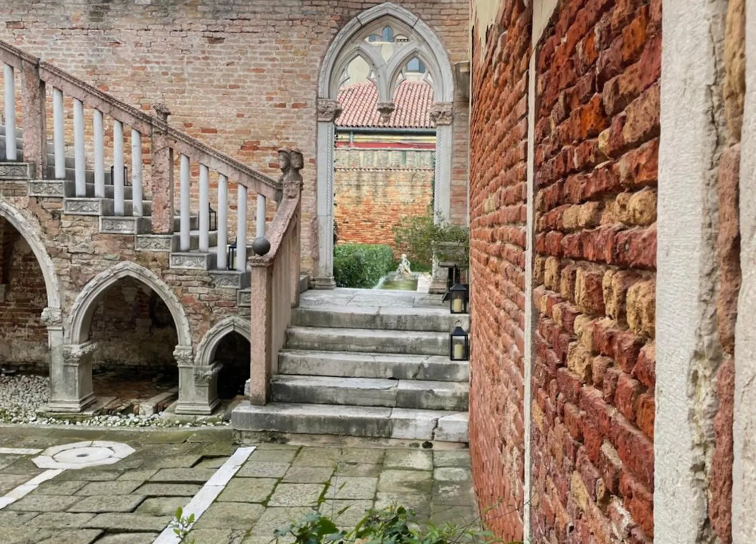 ヴェネツィア Palazzo Contarini Della Porta Di Ferroアパートホテル アパートホテル
