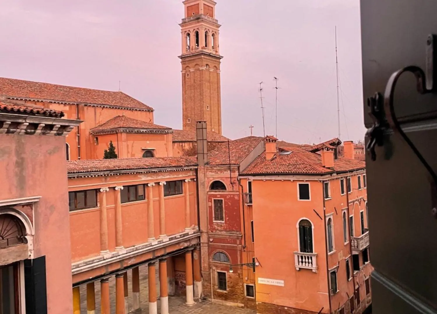 アパートホテル ヴェネツィア Palazzo Contarini Della Porta Di Ferroアパートホテル イタリア