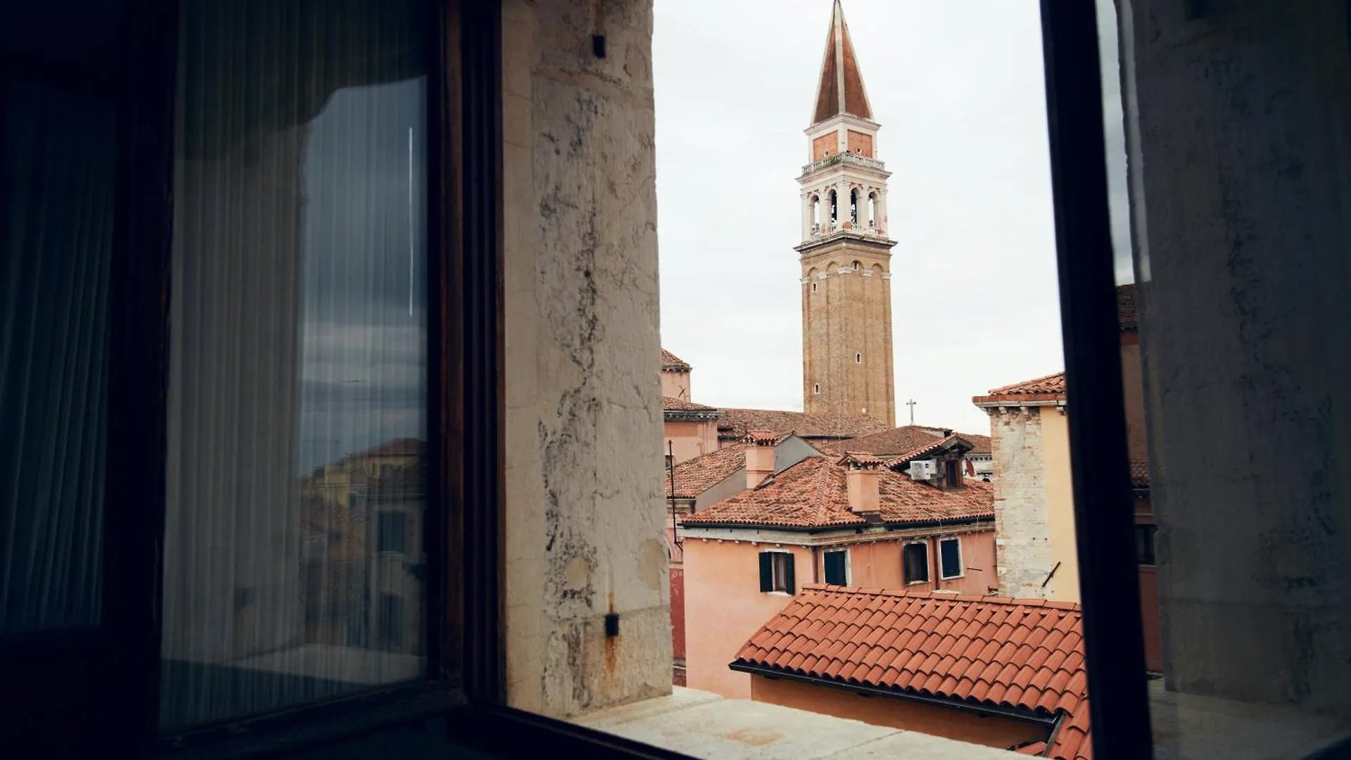 アパートホテル ヴェネツィア Palazzo Contarini Della Porta Di Ferroアパートホテル