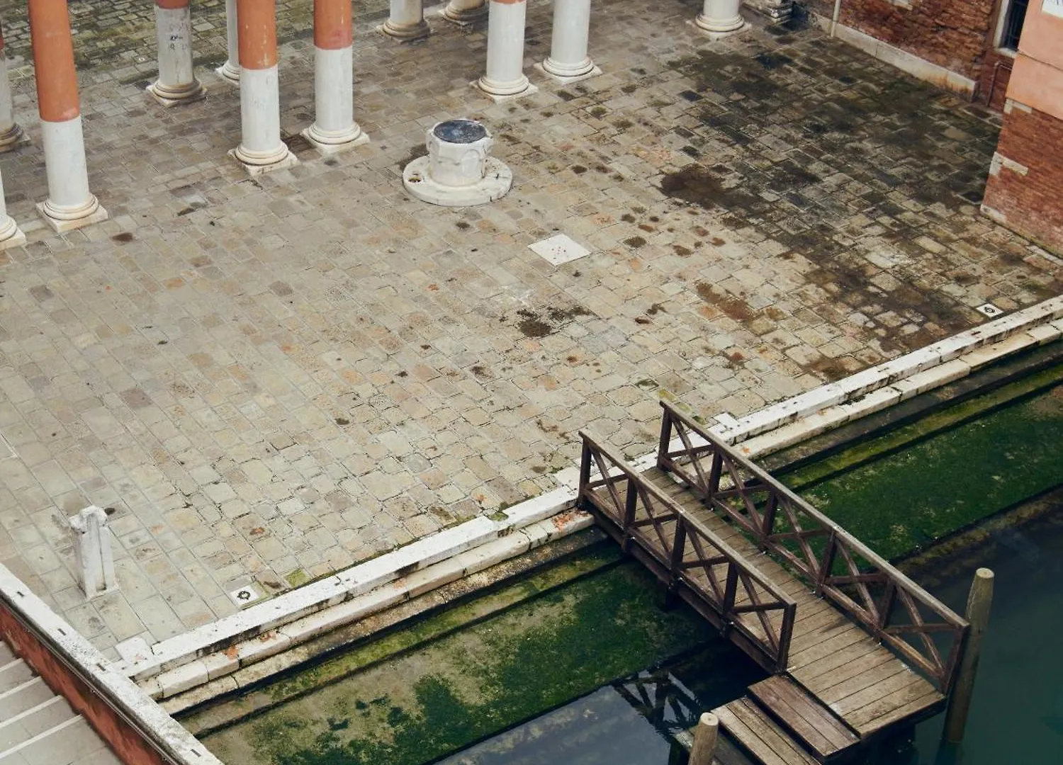 ヴェネツィア Palazzo Contarini Della Porta Di Ferroアパートホテル アパートホテル