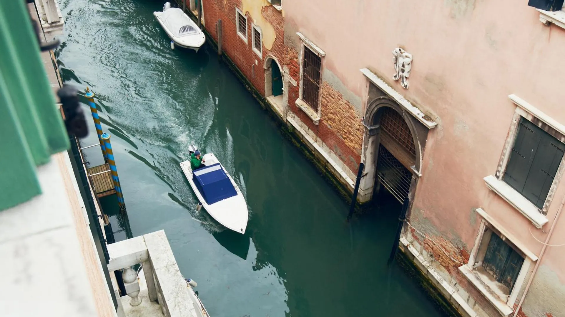 ヴェネツィア Palazzo Contarini Della Porta Di Ferroアパートホテル イタリア
