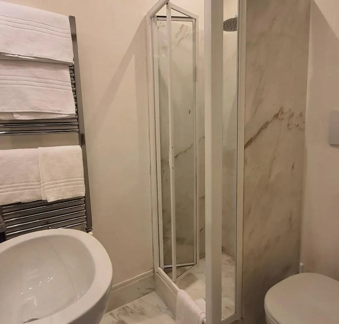 Aparthotel Palazzo Contarini Della Porta Di Ferro Wenecja