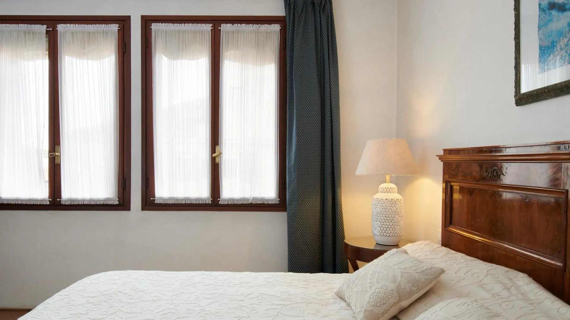 Aparthotel Palazzo Contarini Della Porta Di Ferro Wenecja Włochy